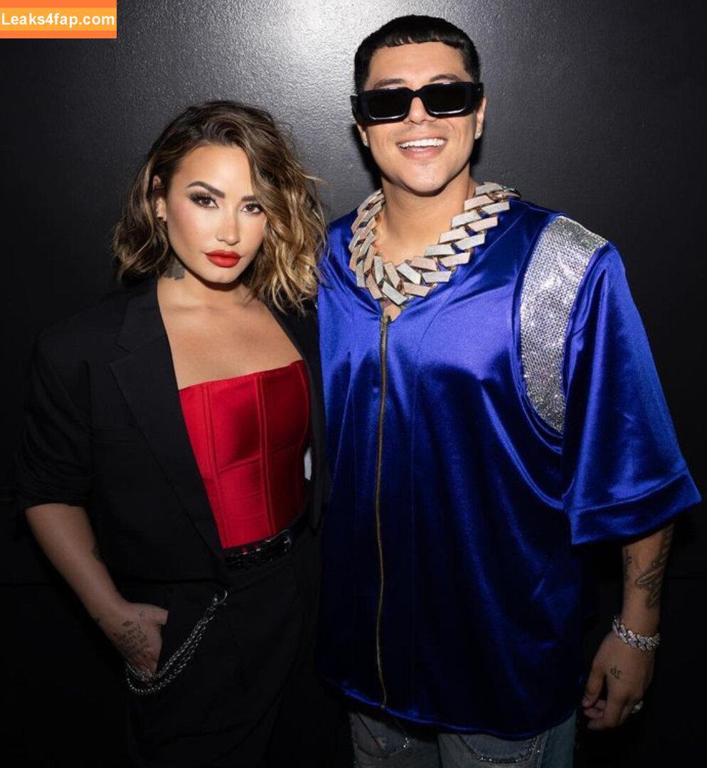 Demi Lovato / ddlovato слитое фото фото #0654