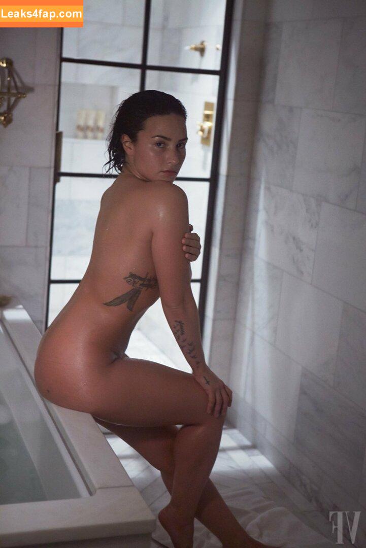 Demi Lovato / ddlovato leaked photo photo #0763