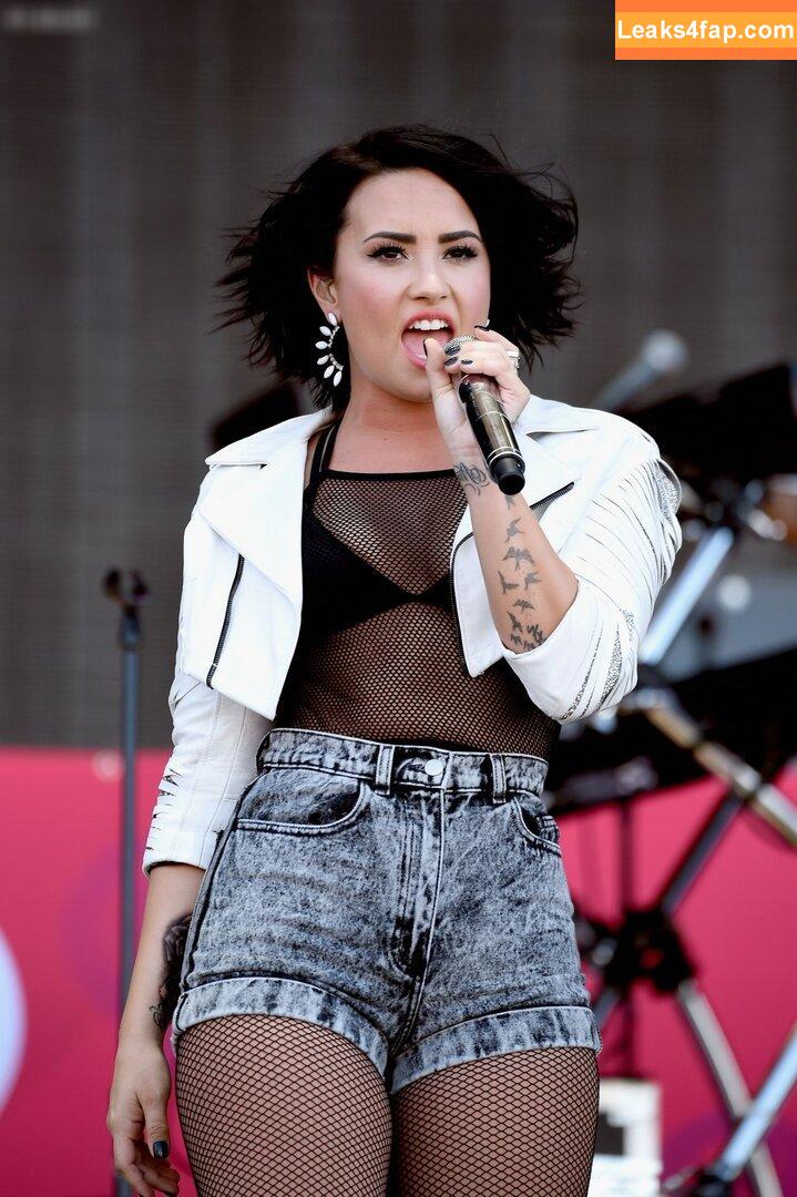 Demi Lovato / ddlovato leaked photo photo #0807