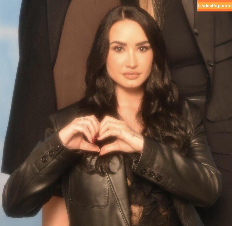 Demi Lovato / ddlovato слитое фото фото #0857