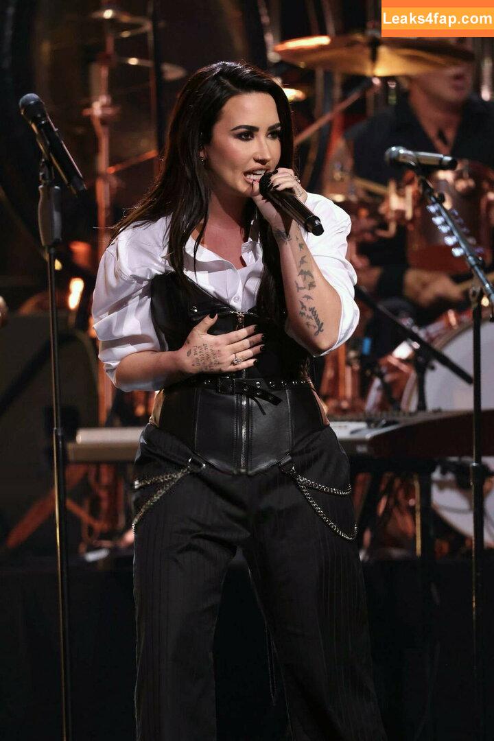 Demi Lovato / ddlovato слитое фото фото #0871