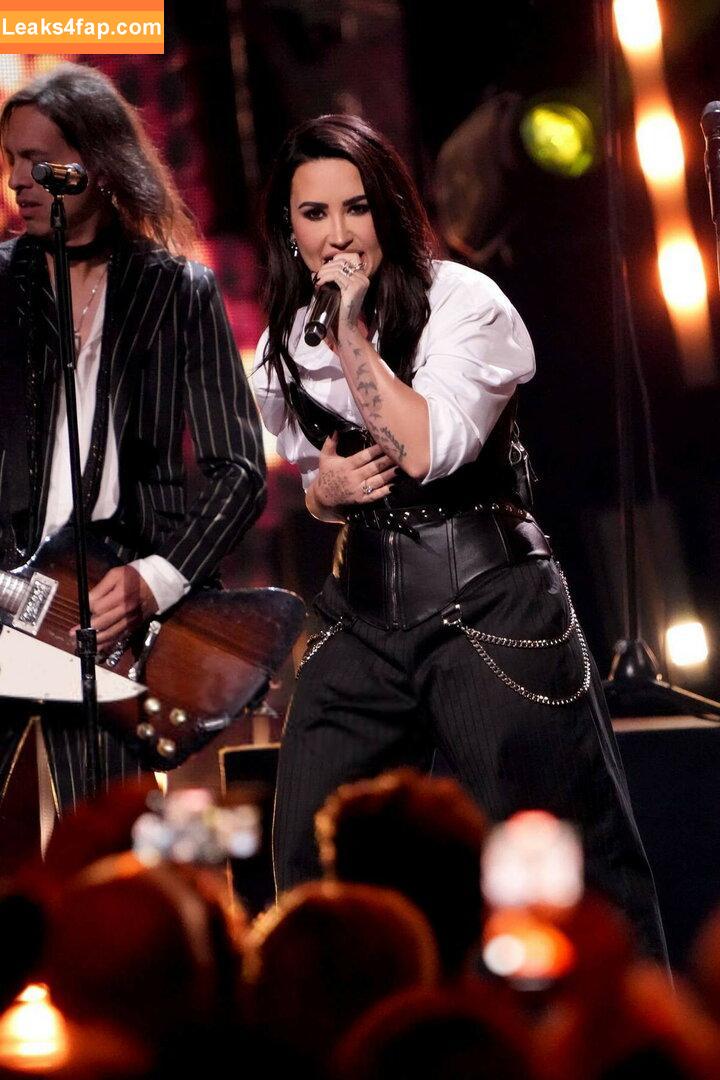Demi Lovato / ddlovato leaked photo photo #0872