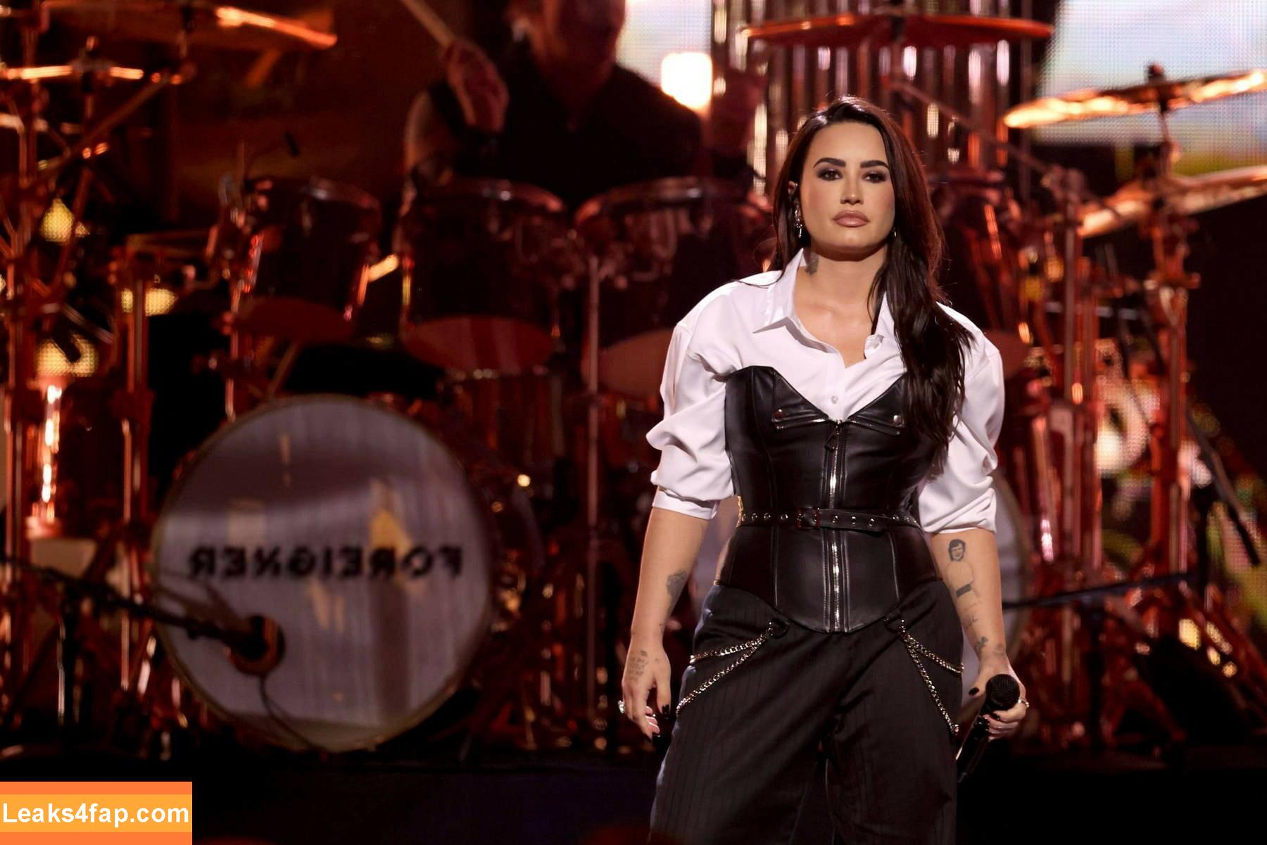 Demi Lovato / ddlovato leaked photo photo #0873