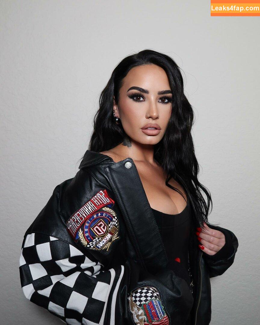 Demi Lovato / ddlovato leaked photo photo #0887