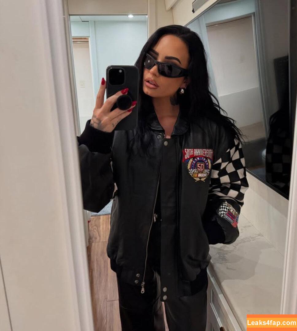 Demi Lovato / ddlovato leaked photo photo #0889