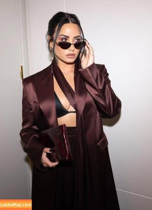 Demi Lovato photo #0079