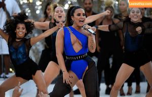 Demi Lovato photo #0104
