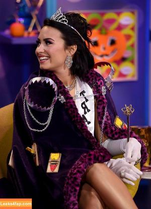 Demi Lovato photo #0146