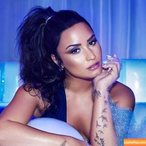 Demi Lovato photo #0180