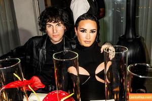 Demi Lovato photo #0193