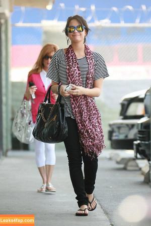 Demi Lovato photo #0238