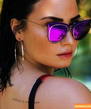 Demi Lovato photo #0280