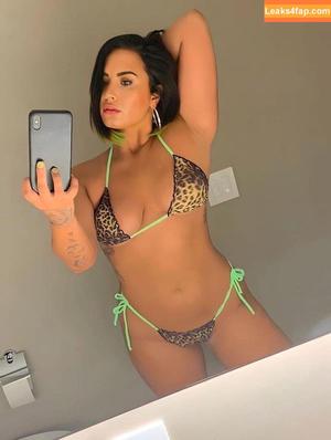 Demi Lovato photo #0337