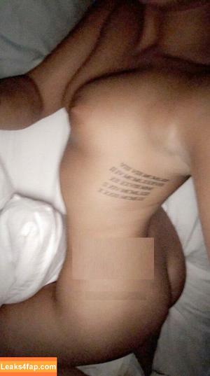 Demi Lovato photo #0350