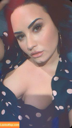 Demi Lovato photo #0416