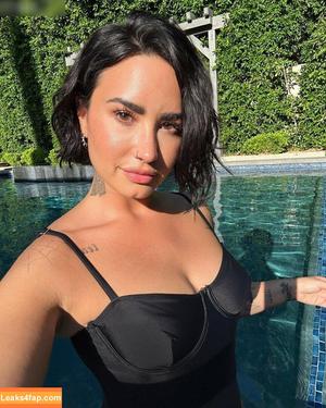 Demi Lovato photo #0478