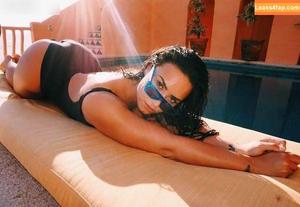 Demi Lovato photo #0488
