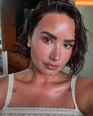 Demi Lovato photo #0491