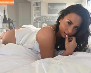 Demi Lovato photo #0500