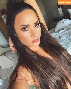 Demi Lovato photo #0501