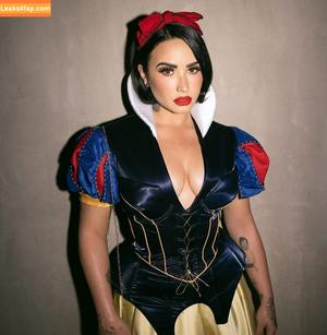 Demi Lovato photo #0508