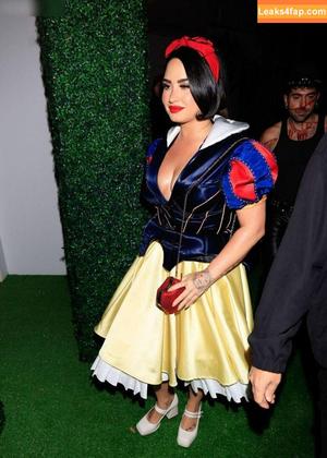 Demi Lovato photo #0512
