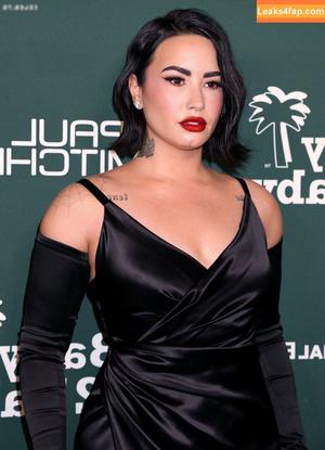 Demi Lovato photo #0524