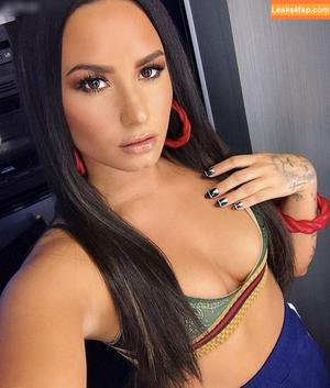 Demi Lovato photo #0532