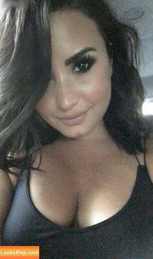 Demi Lovato photo #0536