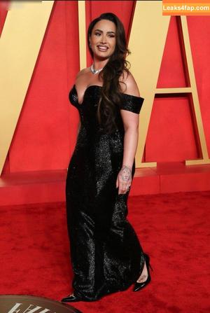 Demi Lovato photo #0575