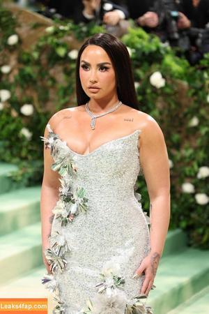 Demi Lovato photo #0592