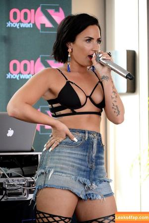 Demi Lovato фото #0633