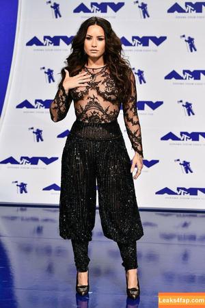 Demi Lovato фото #0635