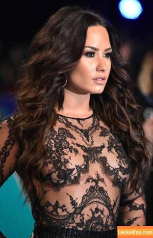 Demi Lovato фото #0645