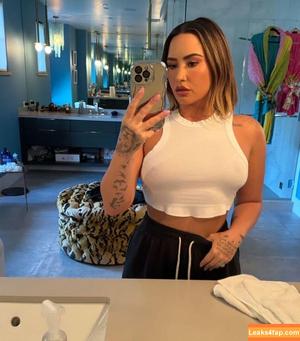 Demi Lovato photo #0657