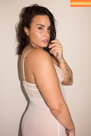 Demi Lovato photo #0740