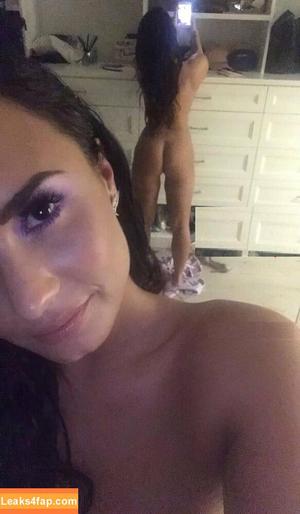 Demi Lovato photo #0755