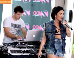 Demi Lovato photo #0792