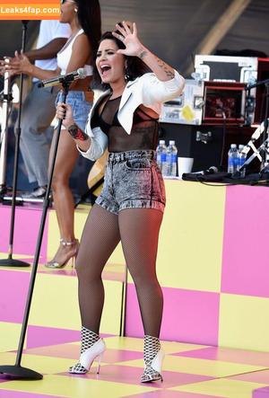 Demi Lovato photo #0797