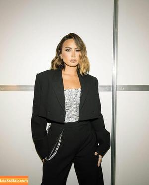 Demi Lovato photo #0822
