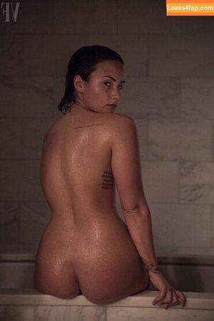 Demi Lovato photo #0903
