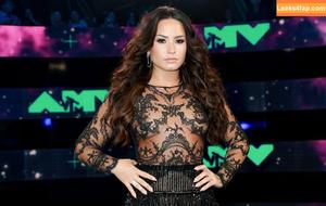 Demi Lovato photo #0924