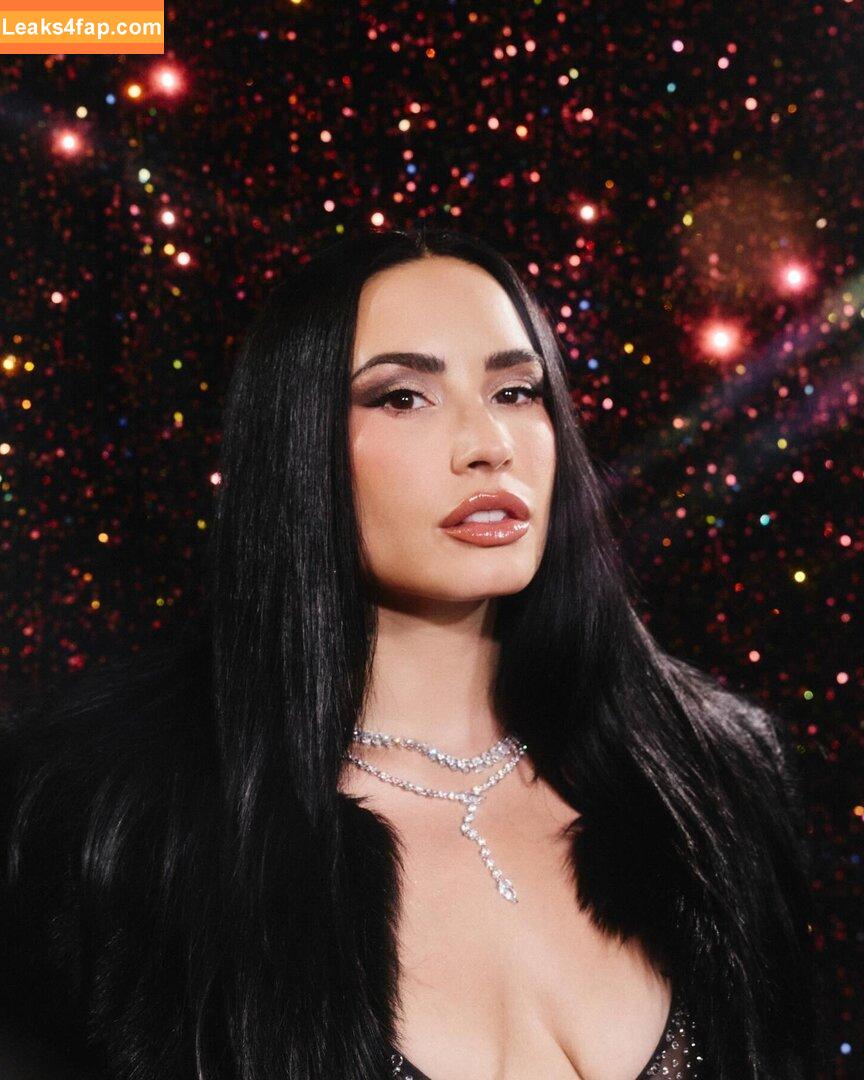 Demi Lovato / ddlovato leaked photo photo #1027