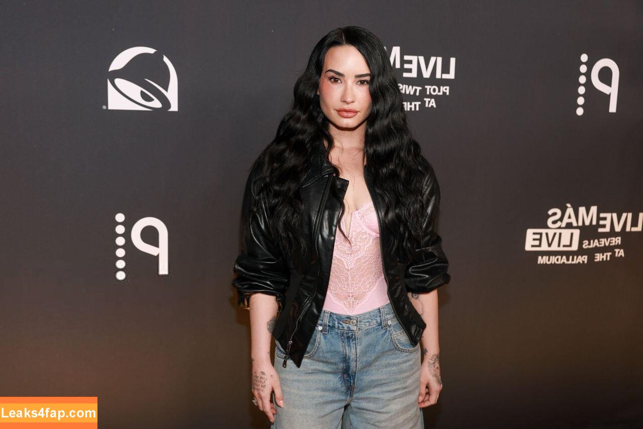 Demi Lovato / ddlovato leaked photo photo #1112