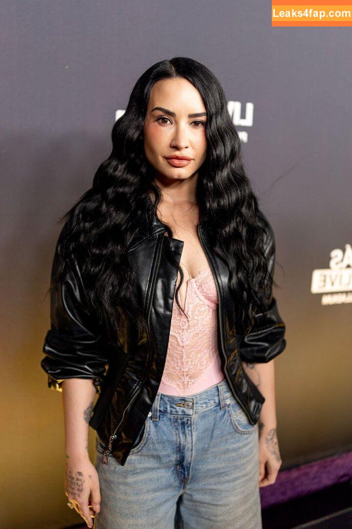 Demi Lovato / ddlovato leaked photo photo #1113