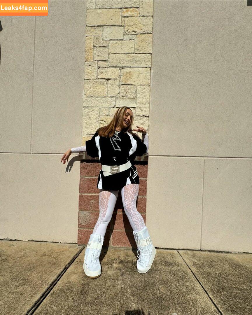 des_suzanne / destiny_suzanne_ leaked photo photo #0033