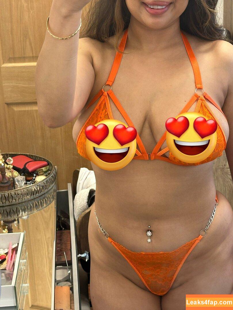 DesiQueenUK leaked photo photo #0005
