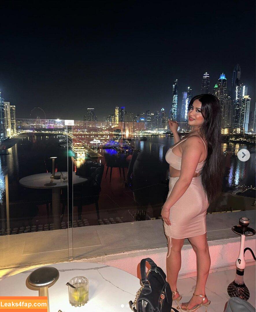 DesiQueenUK leaked photo photo #0007