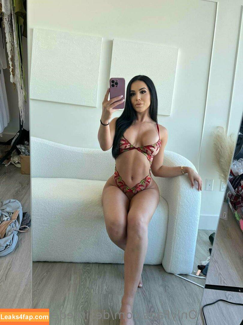 Desiree Desire / desireedesirexoxo / officialdesiree leaked photo photo #0026