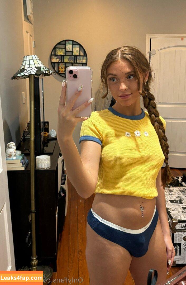 dollskayla / dat.dollkayla leaked photo photo #0025